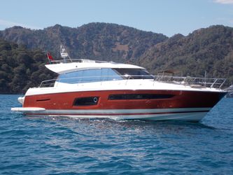 59' Prestige 2013 Yacht For Sale